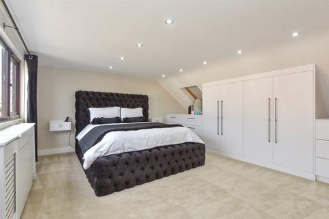 4 bedroom semi-detached bungalow for sale, Queens Road, North Weald, Essex