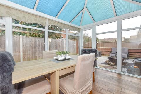 76 Queens Road, North Weald, Epping, CM16 6JF