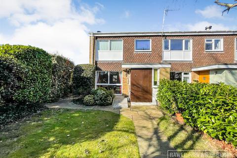 Buckingham Gardens, West Molesey KT8