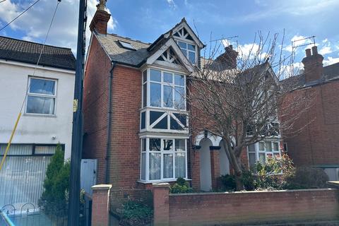 undefined, Fernbank Road, Ascot SL5