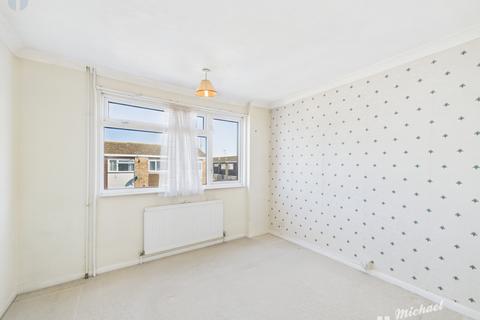 86 Fowler Road, Aylesbury, HP19 7QG