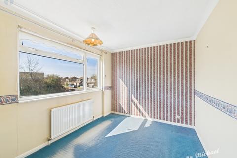 86 Fowler Road, Aylesbury, HP19 7QG