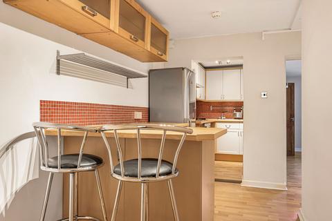 Flat 1, 4 Clarence Square, Cheltenham, GL50 4JN