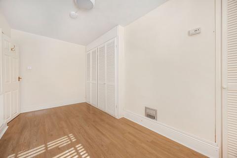 Flat 1, 4 Clarence Square, Cheltenham, GL50 4JN