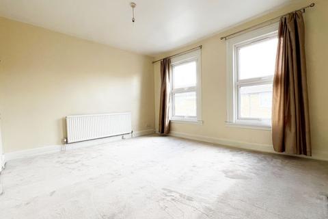 22 Ardmere Road, London, SE13 6EL