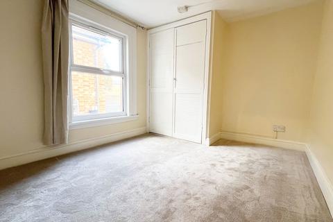 22 Ardmere Road, London, SE13 6EL