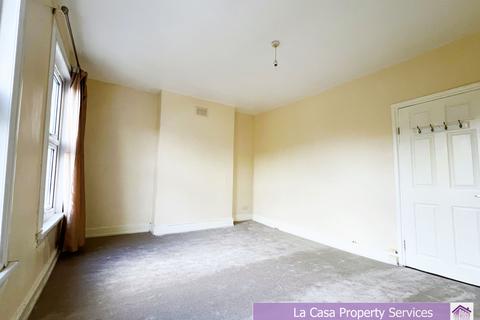 22 Ardmere Road, London, SE13 6EL