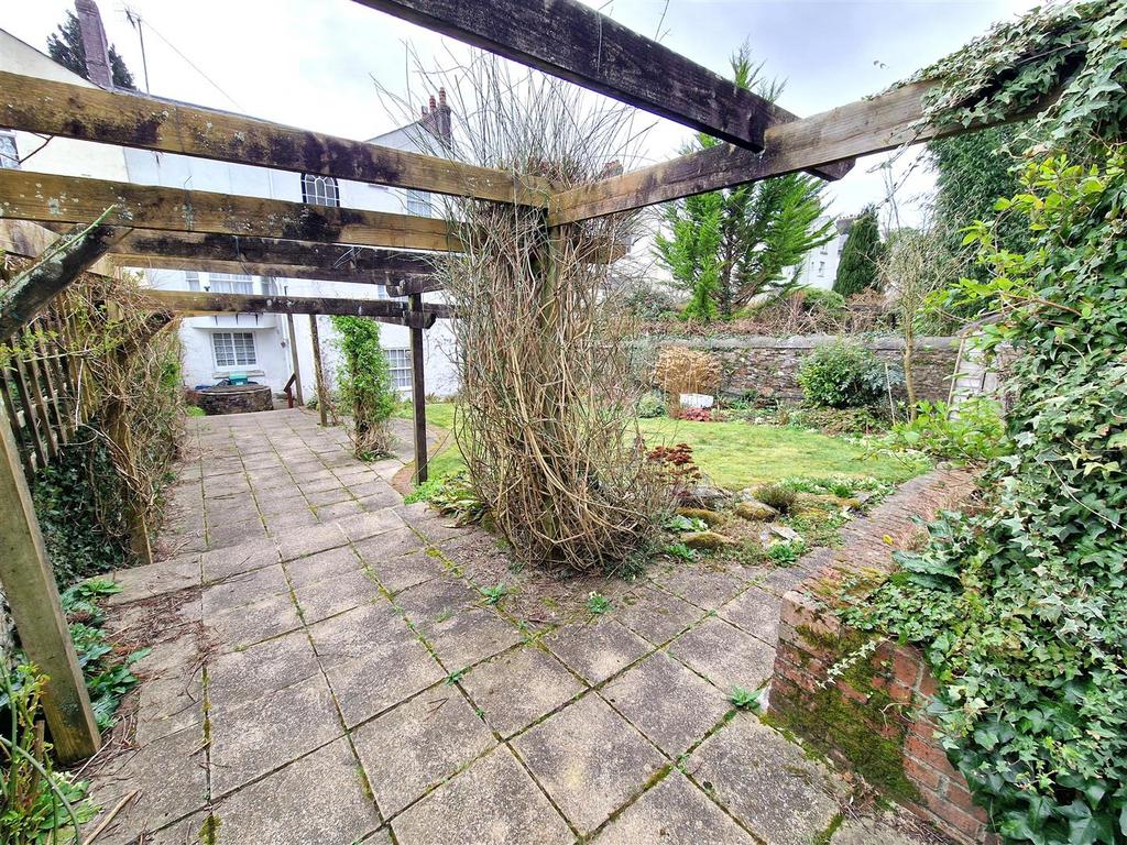 Pergola.jpg
