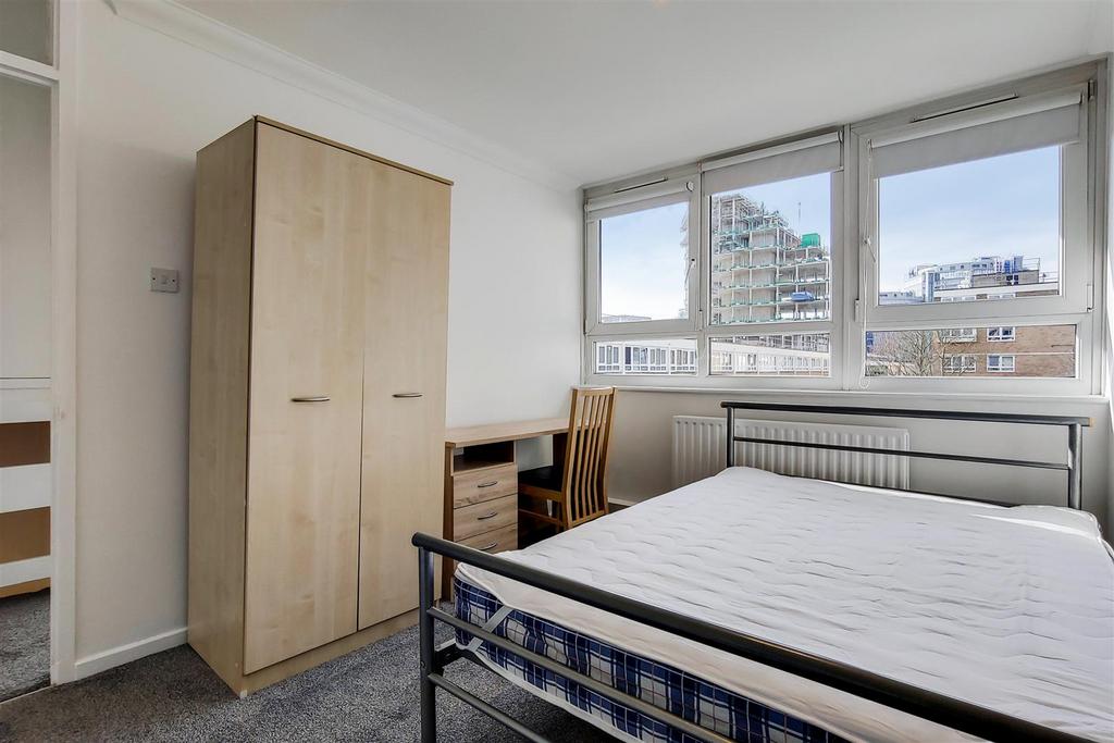 6 Bedroom 2-0.jpg