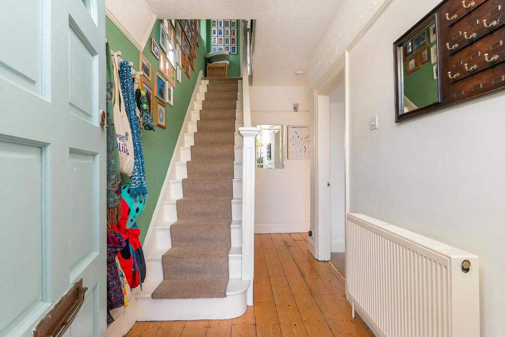 3 E9 RFS - Hallway A.jpg