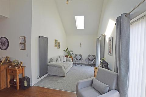 undefined, Eastlands, Peterborough PE6