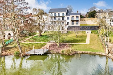 1 bedroom flat for sale, Denmark Street, Diss