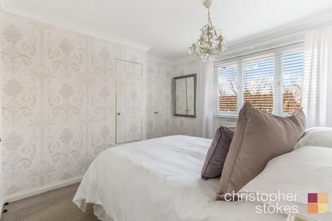 66 Bushbarns, Cheshunt, Waltham Cross, EN7 6ED