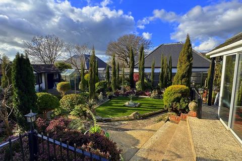 1 bedroom detached bungalow for sale, Old Drove, Langney, Eastbourne