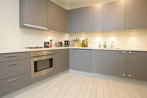 2 bedroom flat to rent, Horton Road, West Drayton UB7