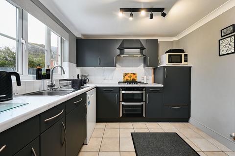 11 Constantine Road, Ashford, TN23 3PN