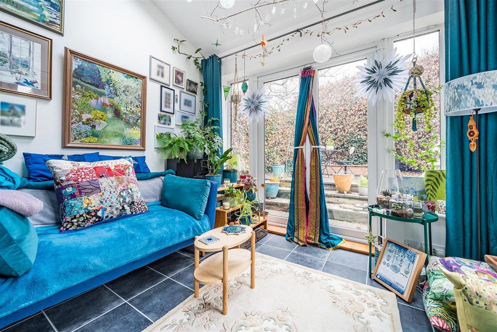 Garden room