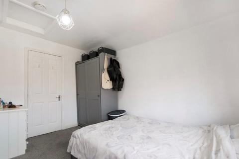 undefined, Browning Avenue, Worcester Park KT4