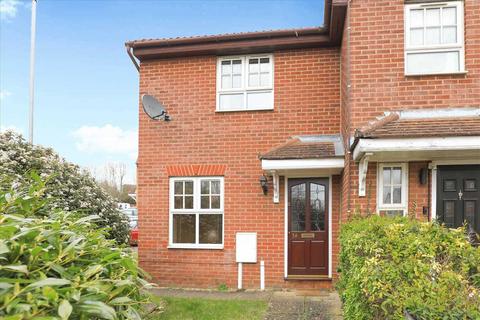 38 Blenheim Way, Kettering, NN15 6XH
