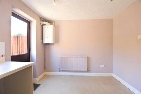 38 Blenheim Way, Kettering, NN15 6XH