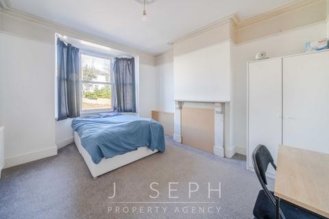 1 bedroom in a house share to rent, 248 Woodbridge Road, Ipswich, IP4