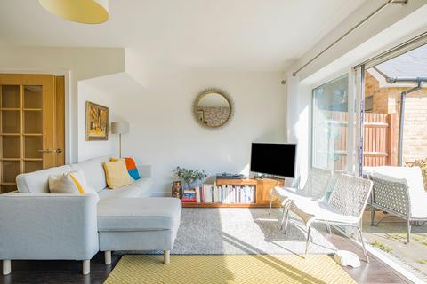 4 bedroom detached house for sale, Parkview Way, Epsom KT19