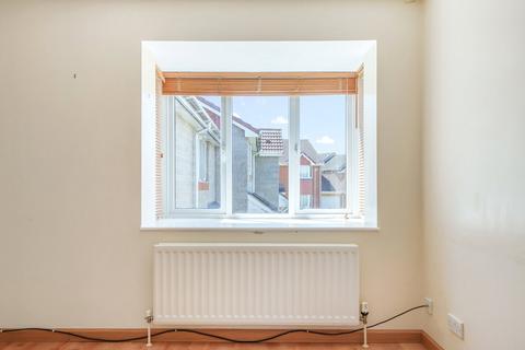 20 Bampton Croft, Emersons Green, Bristol, BS16 7EN