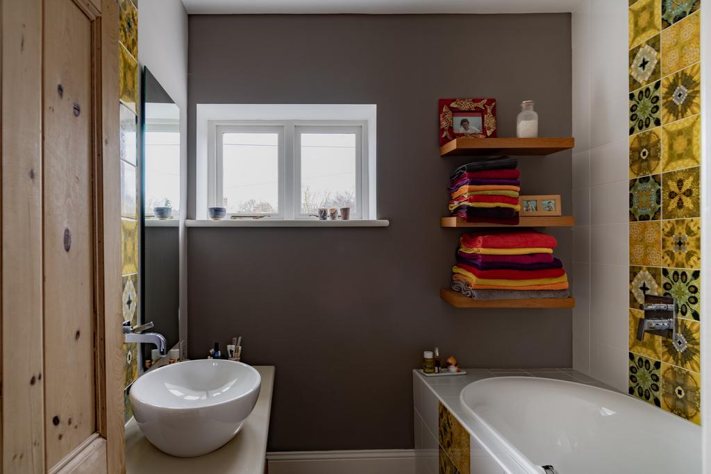 268491 - 2 Wood View 70.jpg