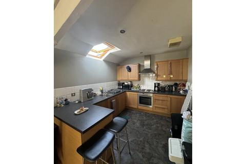 1 bedroom flat to rent, Duke Street, Cardiff City Centre, Cardiff