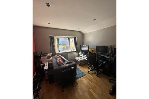 1 bedroom flat to rent, Duke Street, Cardiff City Centre, Cardiff