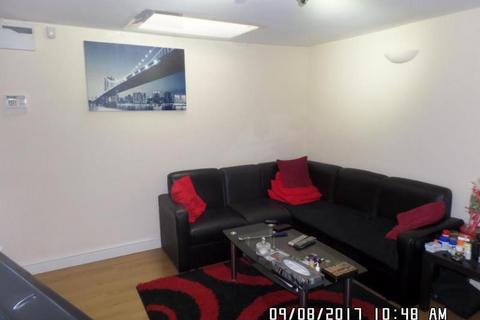 1 bedroom flat to rent, Broadway, Roath, Cardiff