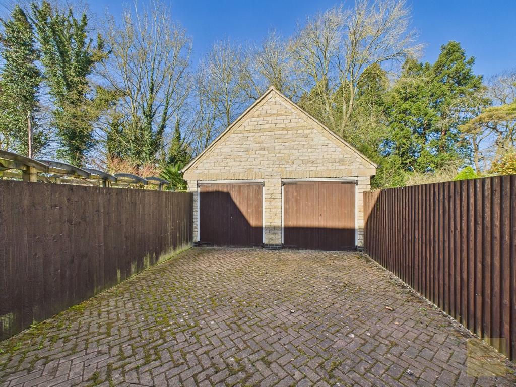 Double Garage