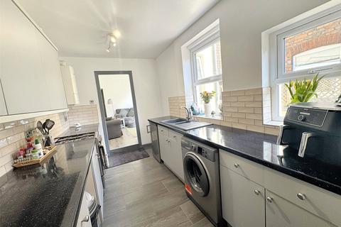 2 bedroom end of terrace house for sale, St. Johns Road, Asfordby Hill, Melton Mowbray