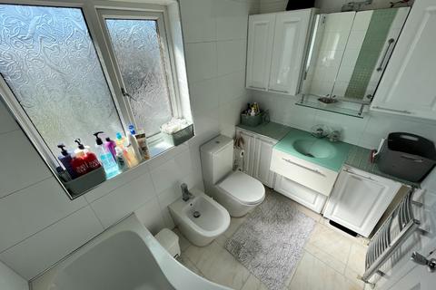 48 Cheviot Road, Luton, LU3 3DQ