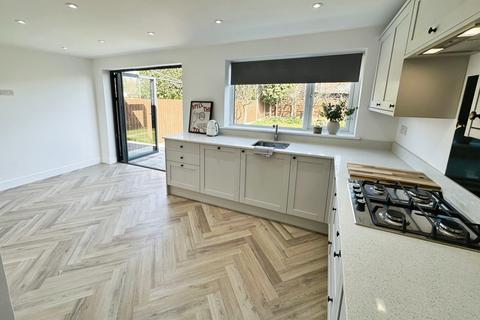 7 Repton Road, Willington, Derby, DE65 6BX