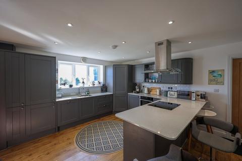 4 bedroom detached house for sale, High Street, St Austell, PL26