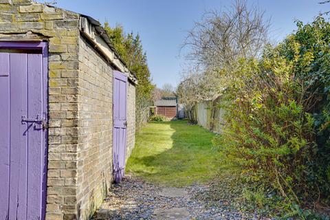 undefined, North End Road, Newmarket CB8