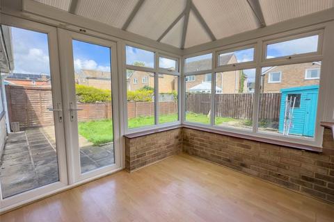 3 bedroom bungalow for sale, Tarrant Avenue, Witney, Oxfordshire, OX28