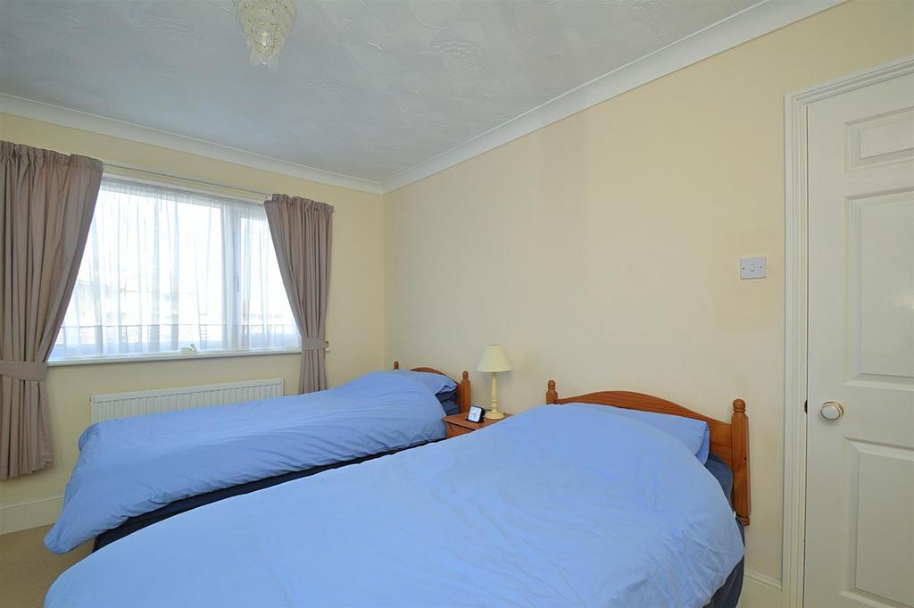 Resized Bed1b.jpg