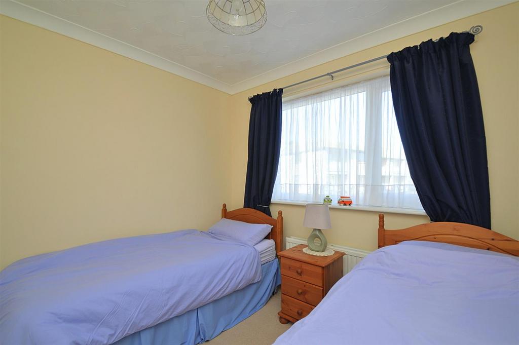 Resized Bed2a.jpg