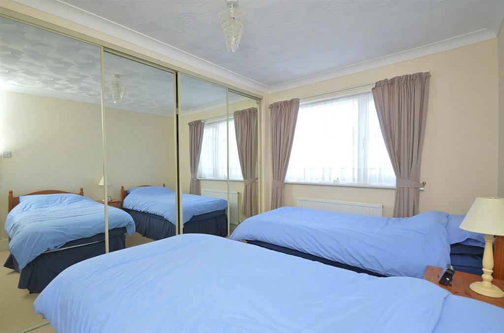Resized Bed1a.jpg