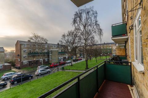 Studio to rent, Boone Street, Lewisham, London, SE13