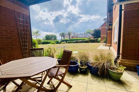 3 bedroom flat for sale, Douglas Avenue, Exmouth