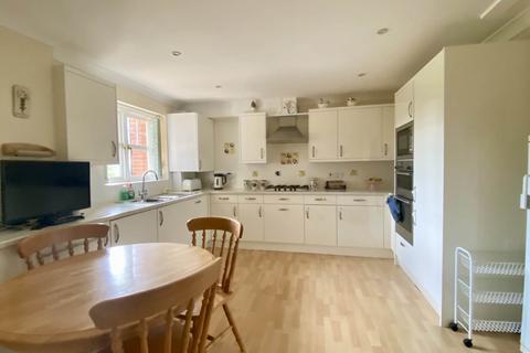 3 bedroom flat for sale, Douglas Avenue, Exmouth