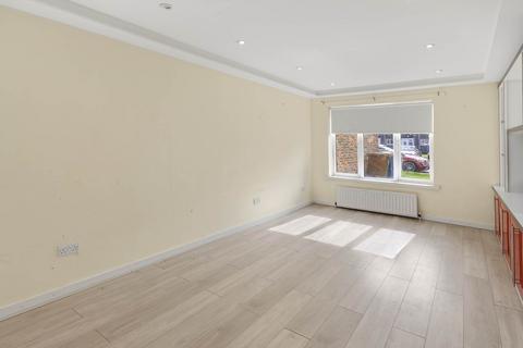 3 bedroom terraced house for sale, Elizabeth Close, Bracknell RG12