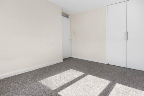 3 bedroom terraced house for sale, Elizabeth Close, Bracknell RG12