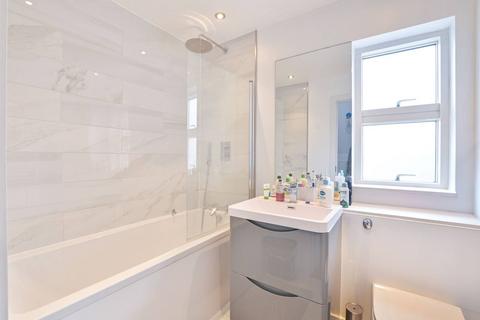 50 Tavistock Crescent, London, W11 1AL