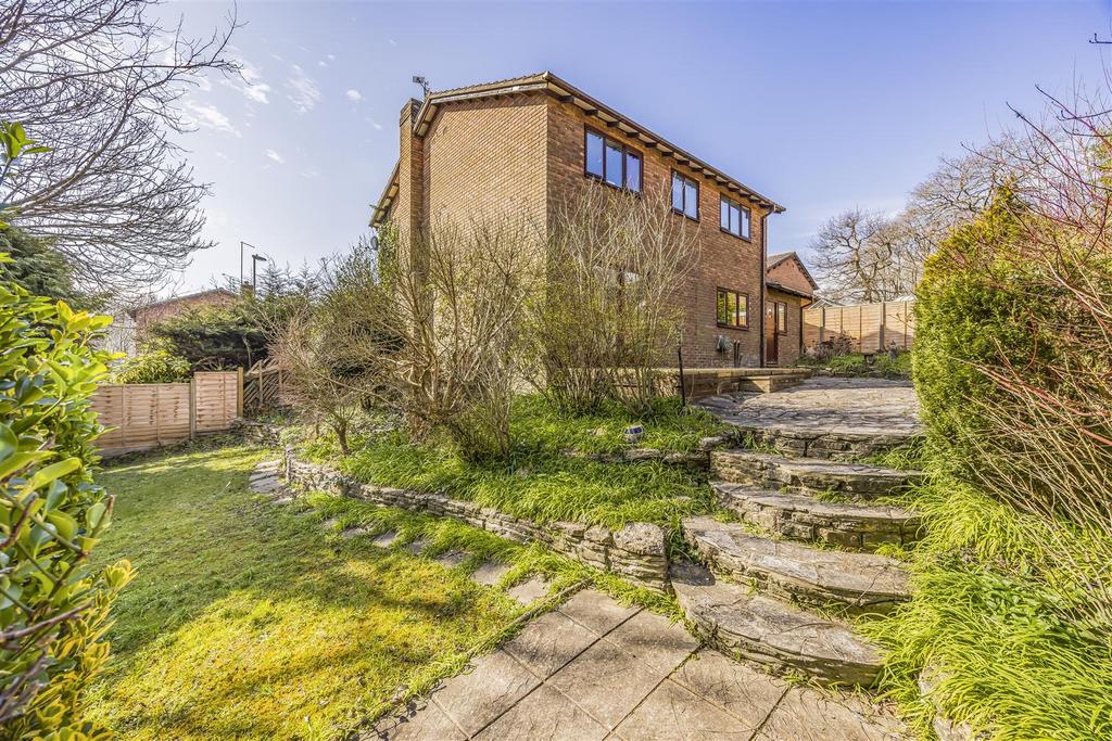 5 Deeping Gate, Waterlooville-Portico Marketing-Sol