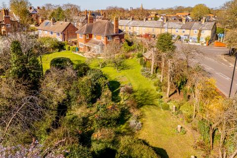 5 bedroom detached house for sale, House & Building Plot, 21 Northgate, Lincoln, Lincolnshire, LN2
