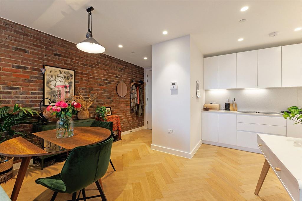 Reception/Kitchen